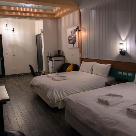 הואליין סיטי Happy Wing Guesthouse מראה חיצוני תמונה