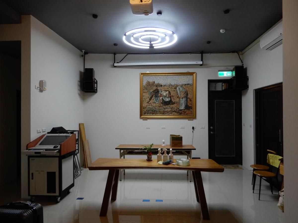הואליין סיטי Happy Wing Guesthouse מראה חיצוני תמונה
